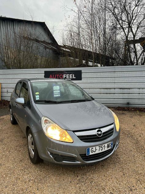 OPEL CORSA D 2010