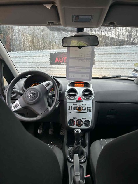 OPEL CORSA D 2010