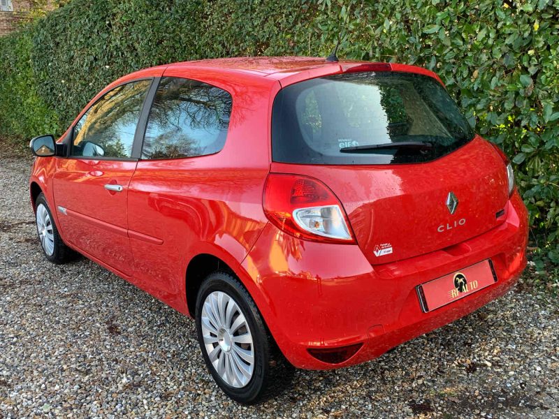 RENAULT CLIO 2014 1.2 16V (75Ch)