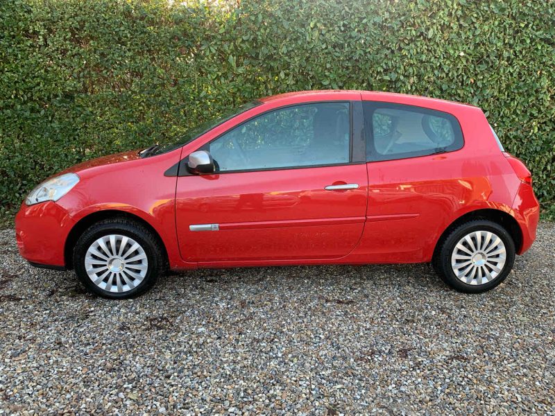 RENAULT CLIO 2014 1.2 16V (75Ch)