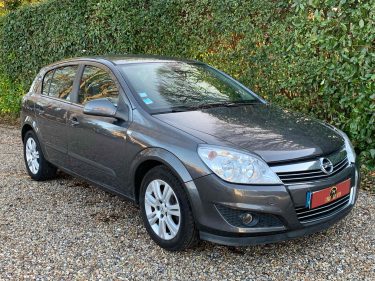 OPEL ASTRA 2010 1.7 CDTI (110Cv)