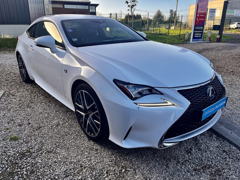 LEXUS RC300H F-SPORT 08/2016