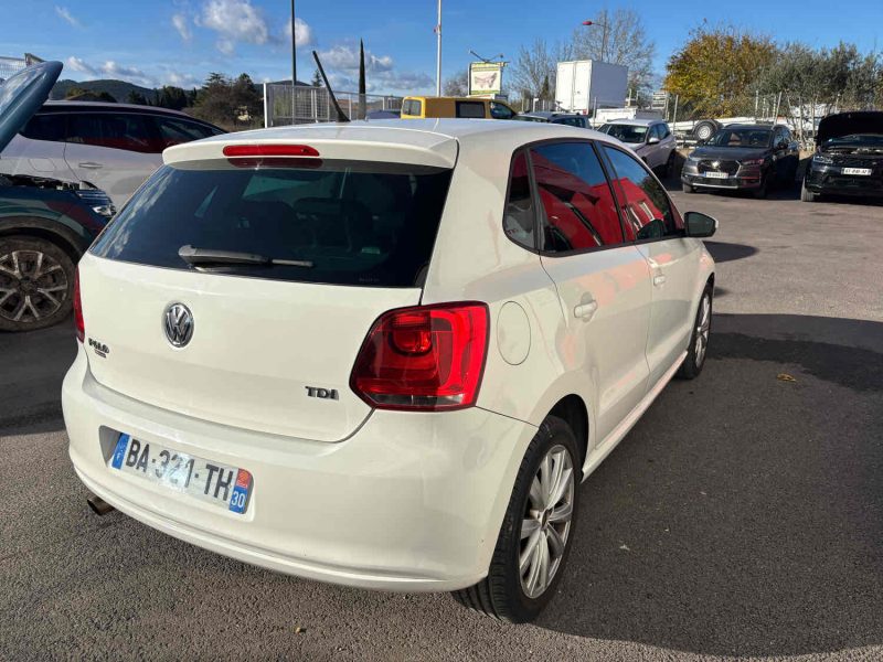 VOLKSWAGEN POLO 2010