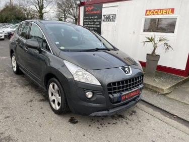 PEUGEOT 3008 2012