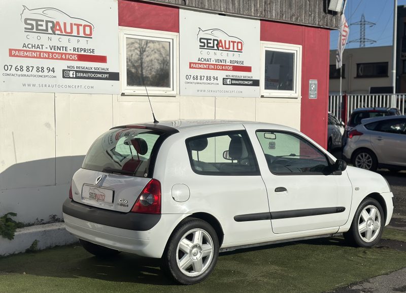 RENAULT CLIO II 2006