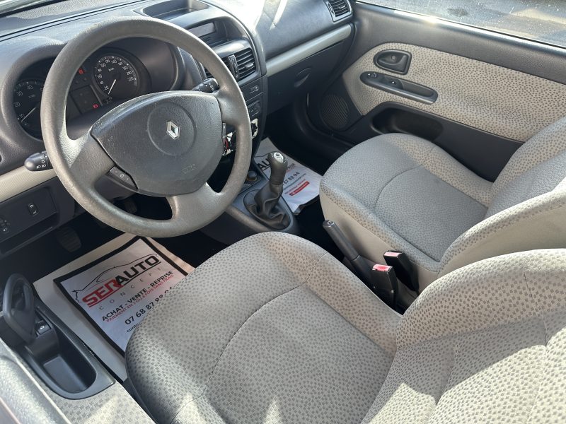 RENAULT CLIO II 2006