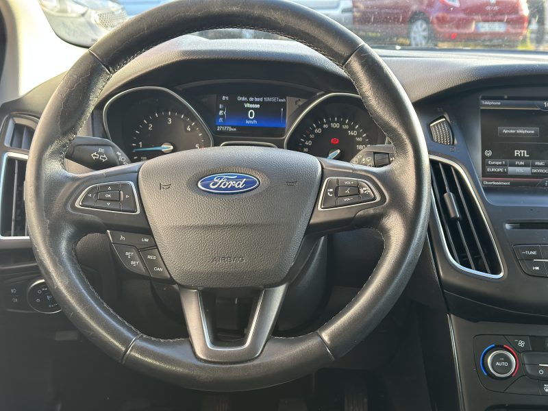 FORD FOCUS 2015