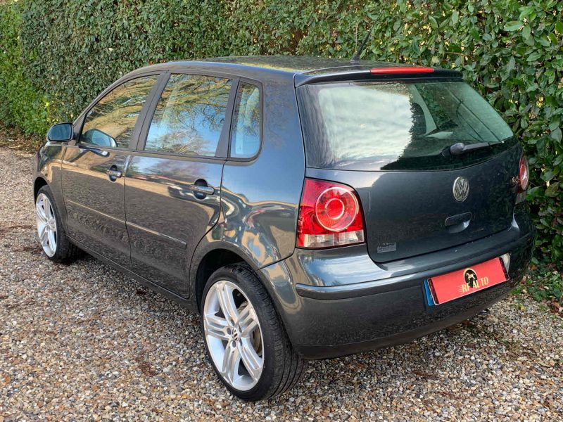 VOLKSWAGEN POLO 2008 1.4 TDI (70Ch)