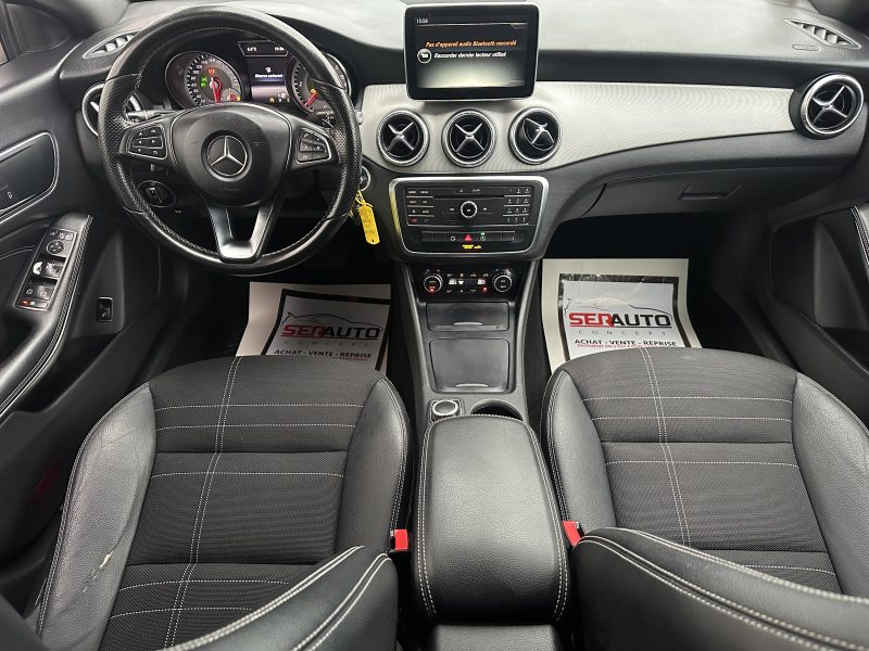 MERCEDES CLASSE CLA 2015