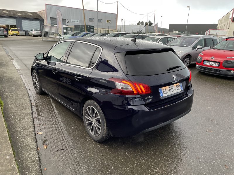 PEUGEOT 308 2017