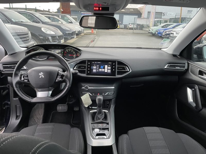 PEUGEOT 308 2017