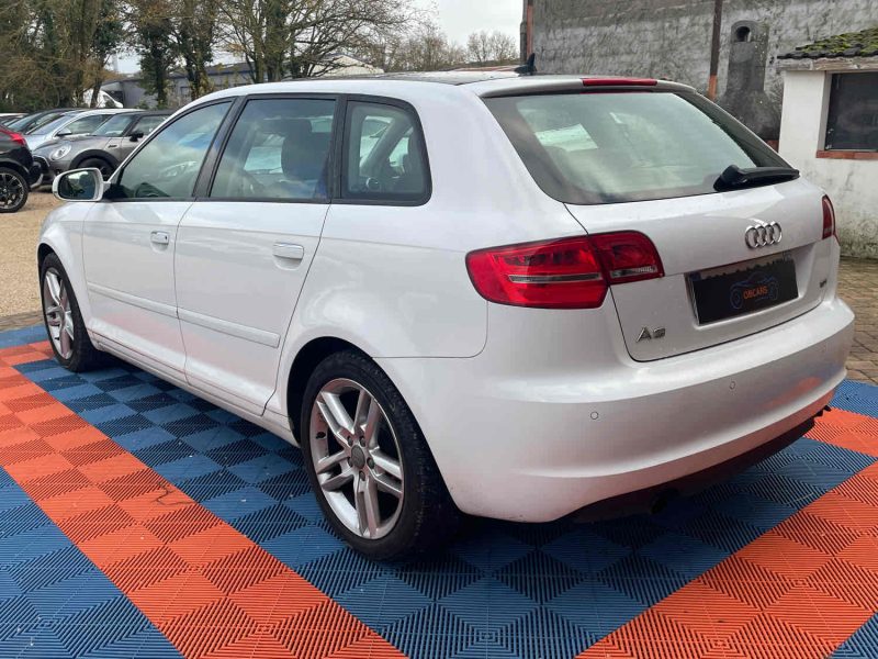 AUDI A3 SPORTBACK 2012  2.0 TDI 16V (140Ch)