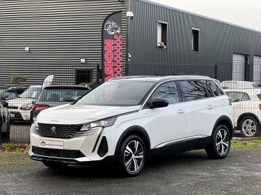 PEUGEOT 5008 II 2021