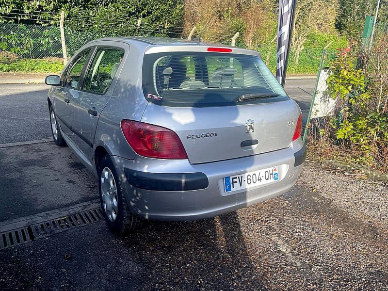 PEUGEOT 307 1.4i 75CV