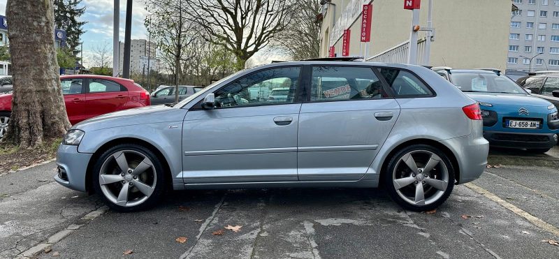 AUDI A3 SPORTBACK 2012