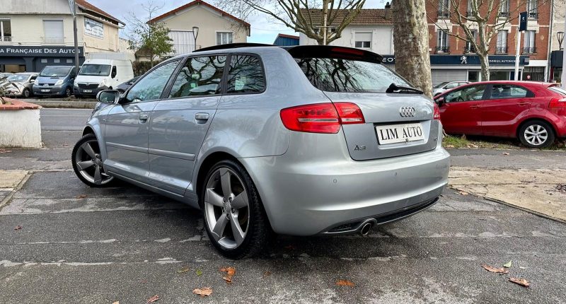 AUDI A3 SPORTBACK 2012