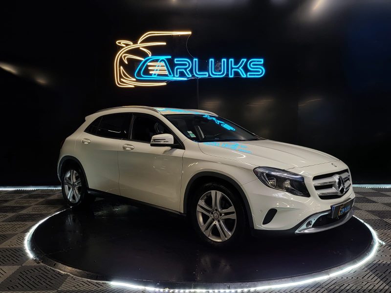 MERCEDES GLA 220 D 177CV SENSATION 4MATIC  / SIEGES CHAUFFANTS + MODES DE CONDUITES /