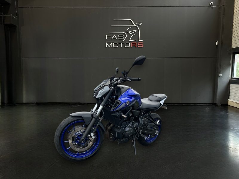 YAMAHA MT07 2021