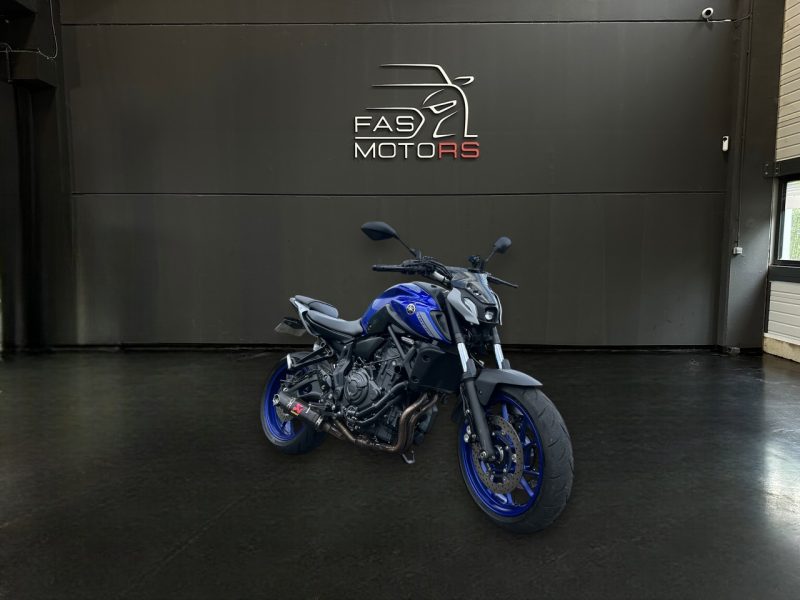 YAMAHA MT07 2021