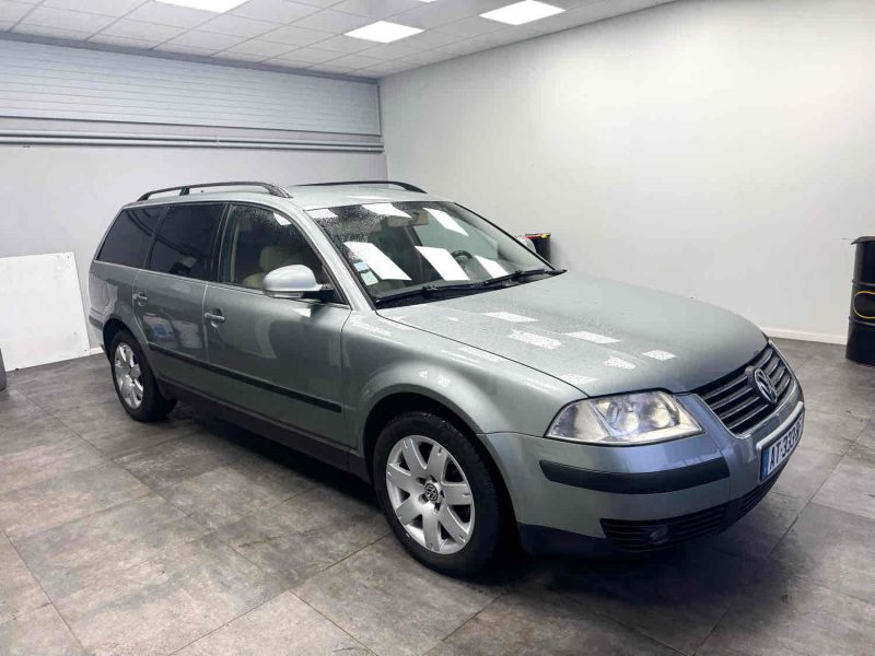 VOLKSWAGEN PASSAT 2004