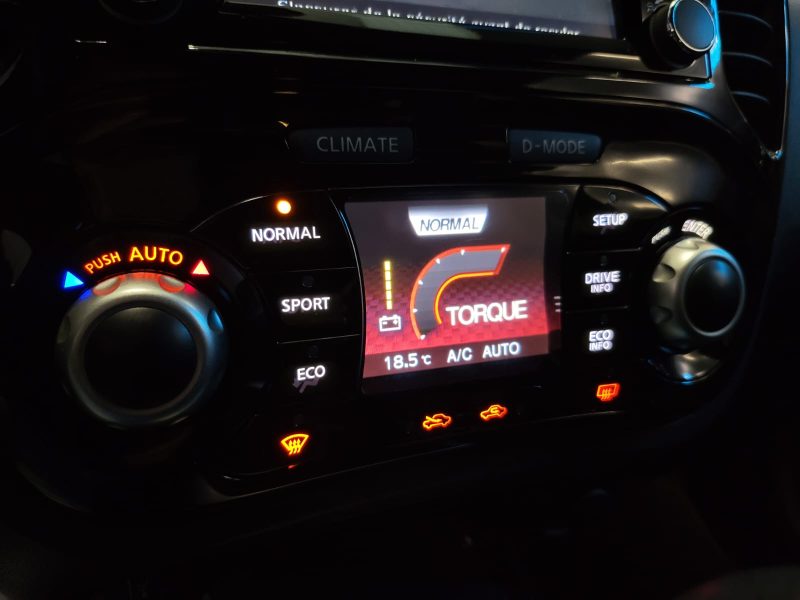 NISSAN JUKE 1.6 i 117cv N-CONNECTA / 2EME MAIN+CAMERA DE RECUL+FULL LED+ENTRETIEN COMPLET