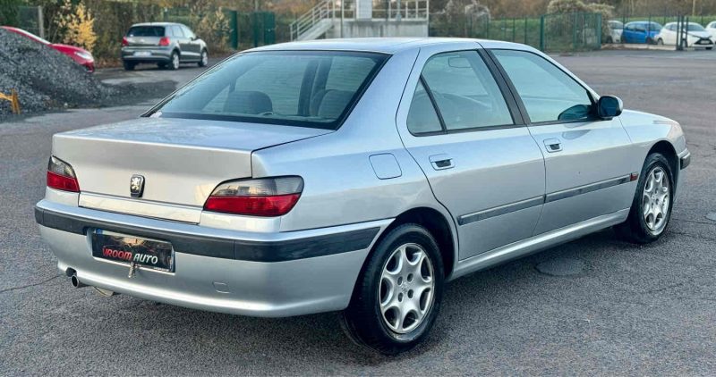 PEUGEOT 406 3.0 i V6 BERLINE 194 cv 