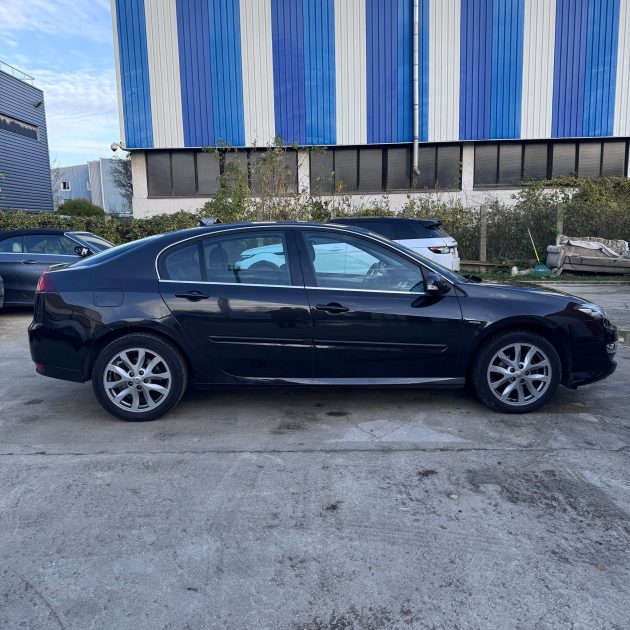 RENAULT LAGUNA  2014 LIMITED