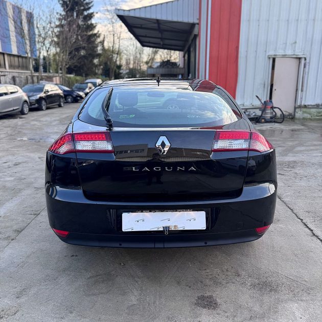 RENAULT LAGUNA  2014 LIMITED