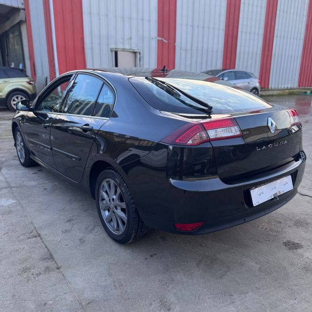 RENAULT LAGUNA  2014 LIMITED