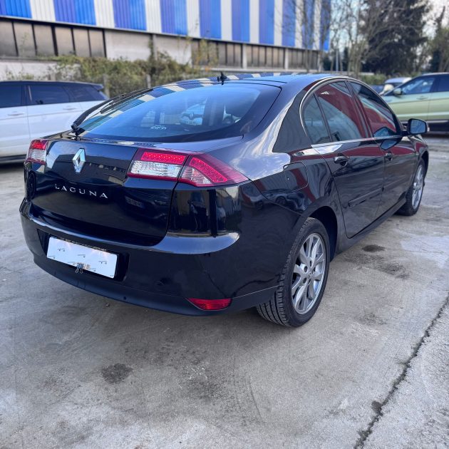 RENAULT LAGUNA  2014 LIMITED