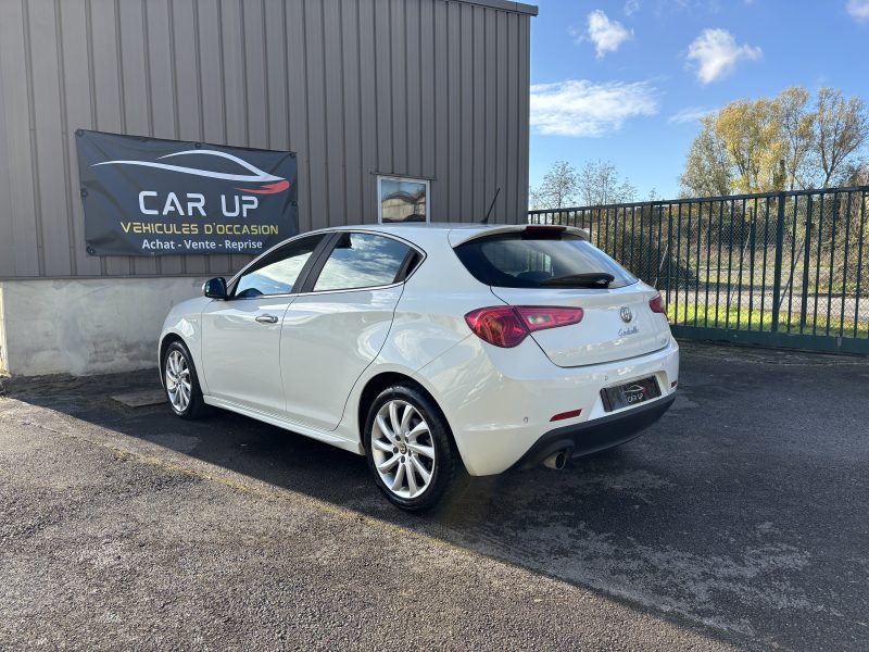 ALFA ROMEO GIULIETTA 2012