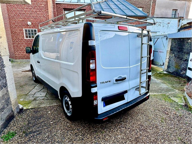 RENAULT TRAFIC 2019