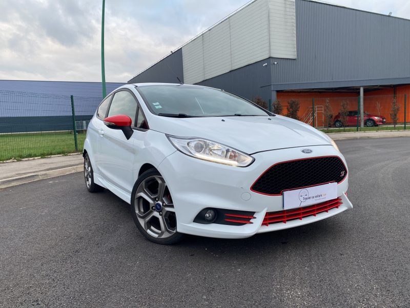 FORD FIESTA ST 1.6 L EcoBoost 182 ch, Sièges Recaro, Sièges chauffants