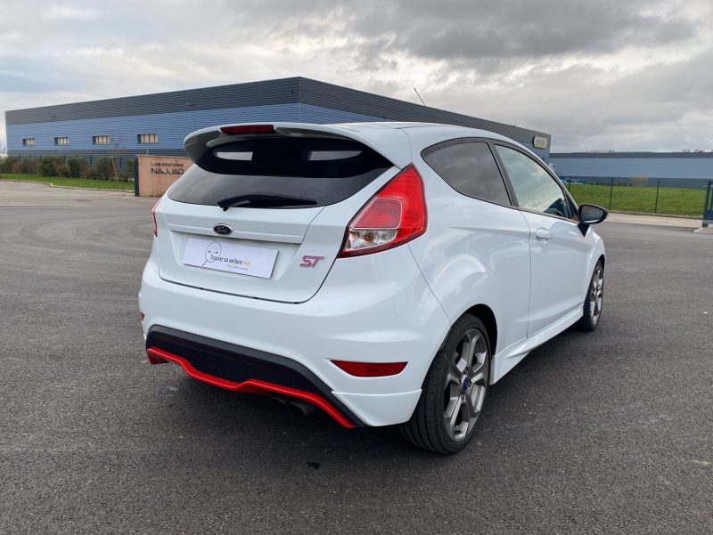 FORD FIESTA ST 1.6 L EcoBoost 182 ch, Sièges Recaro, Sièges chauffants