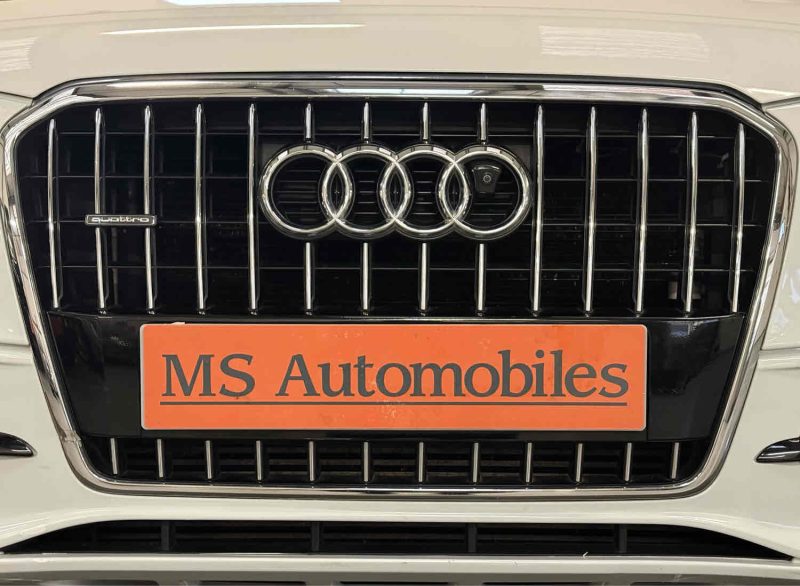 AUDI Q5 2012