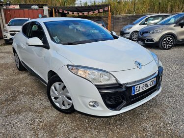 RENAULT MEGANE  COUPE 1.5 DCI 90 CH TOMTOM GPS 