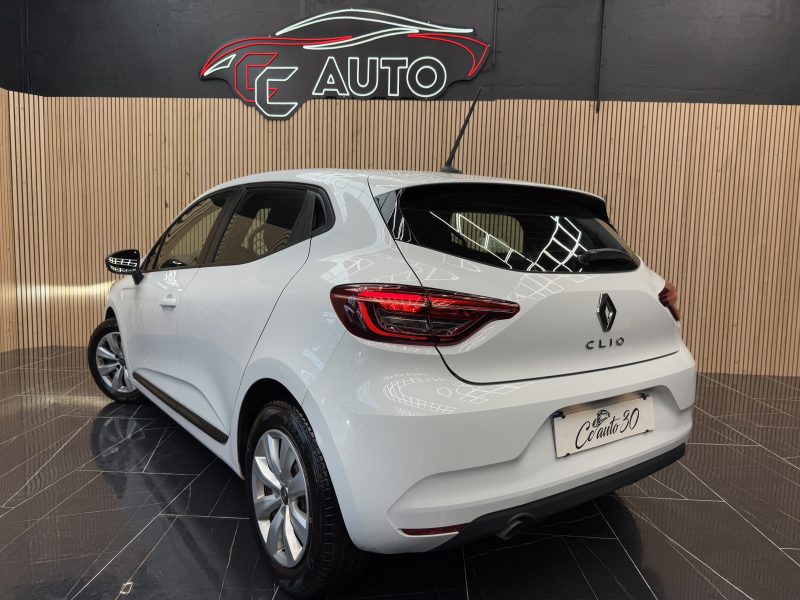 RENAULT CLIO 2019