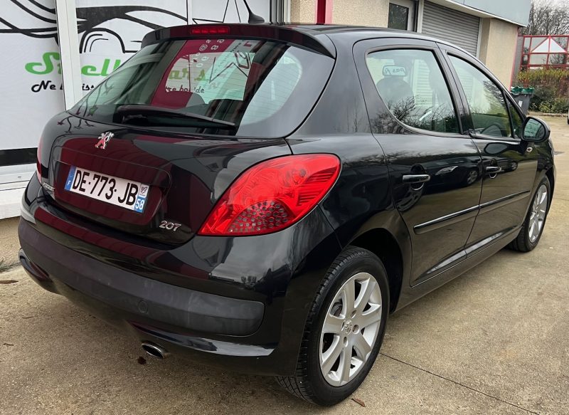 PEUGEOT 207 2008