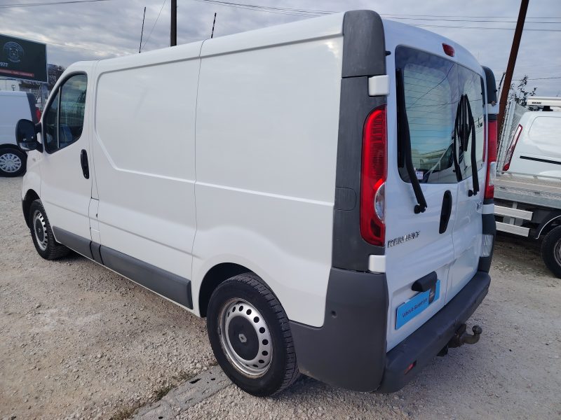 RENAULT TRAFIC 2012