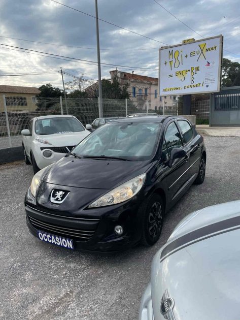 PEUGEOT 207 2009