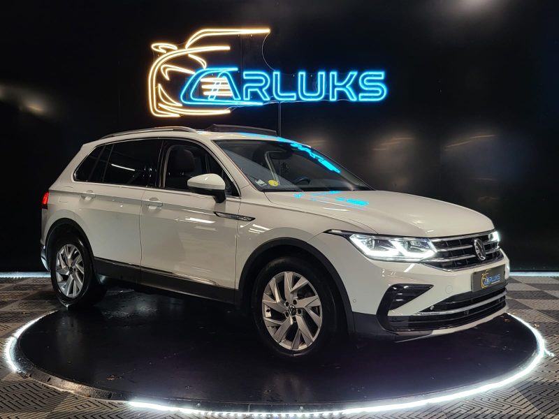 VOLKSWAGEN TIGUAN 2.0 TDI 150cv DSG7 ELEGANCE / TOIT OUVRANT / LUMIERE D'AMBIANCE / CARPLAY