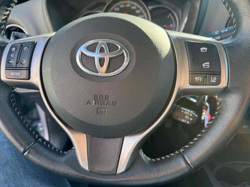 TOYOTA YARIS III Ph2 1.3i 100 2017