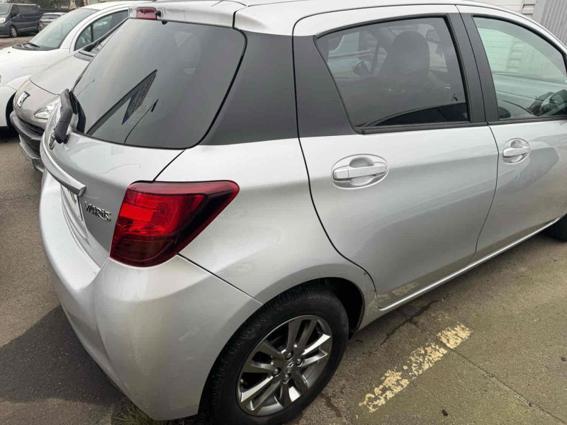 TOYOTA YARIS III Ph2 1.3i 100 2017