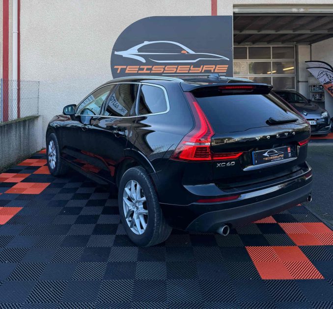 VOLVO XC60 2019