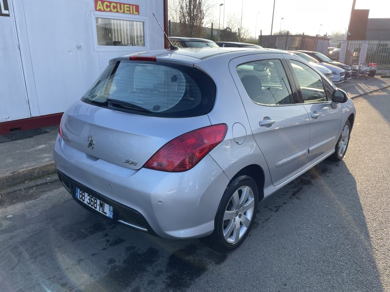 PEUGEOT 308 2009