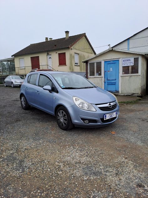 OPEL CORSA D 2008