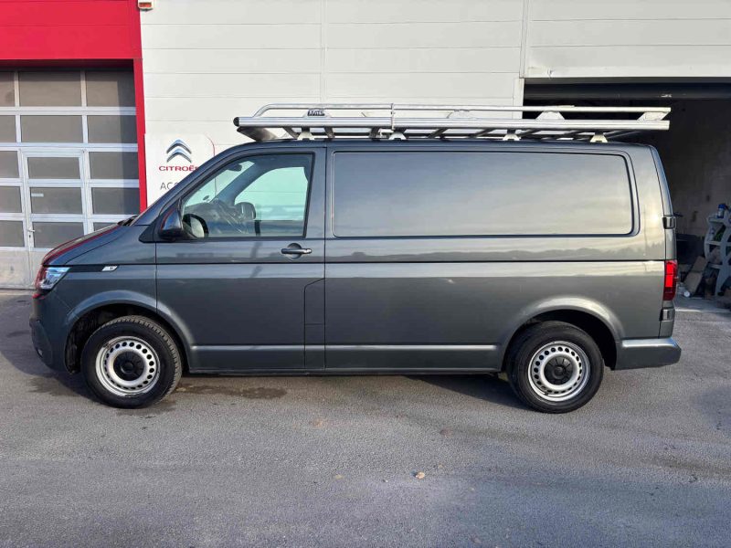 VOLKSWAGEN TRANSPORTER 2020