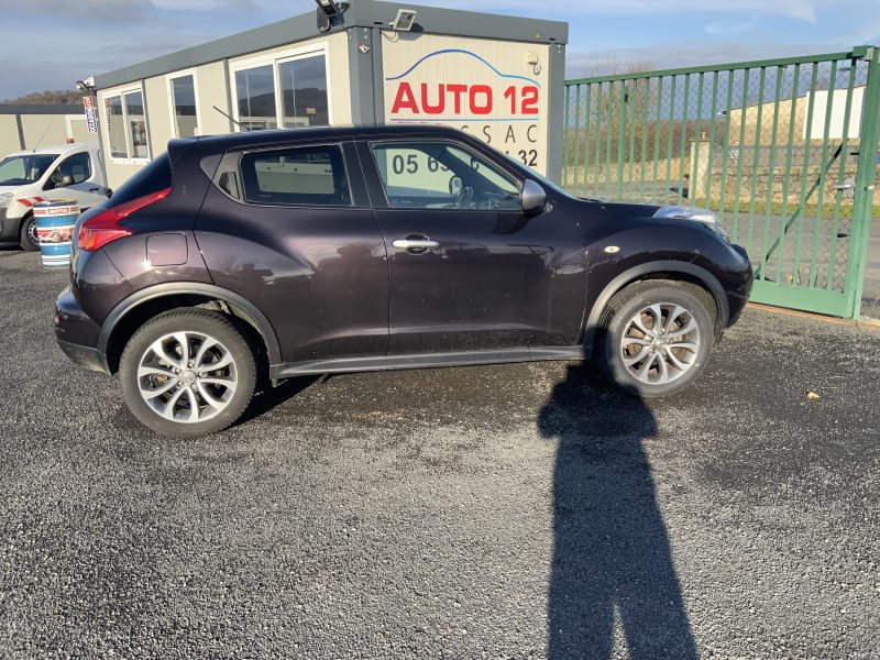 NISSAN JUKE 2012