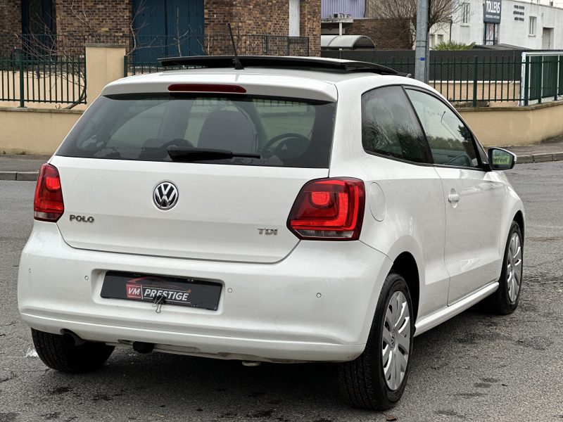 VOLKSWAGEN POLO 2011