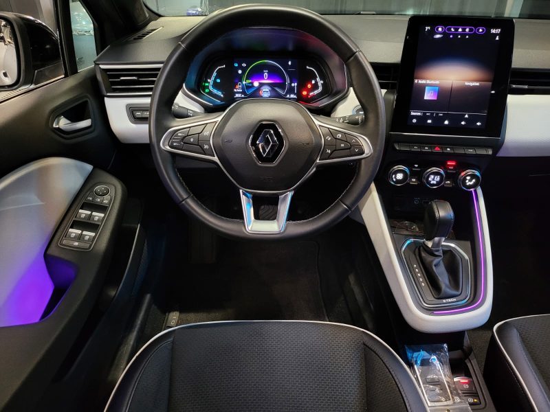 RENAULT CLIO V 1.6 E-TECH 140cv INTENS / LUMIERE D'AMBIANCE / CARPLAY / COCKPIT / SUIVI RENAULT